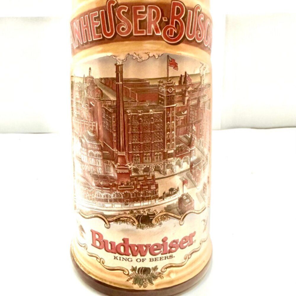 1988 CLASSIC ANHEUSER-BUSCH STEIN "ST. LOUIS BREWERY ...CIRCA 1890'S" Vintage